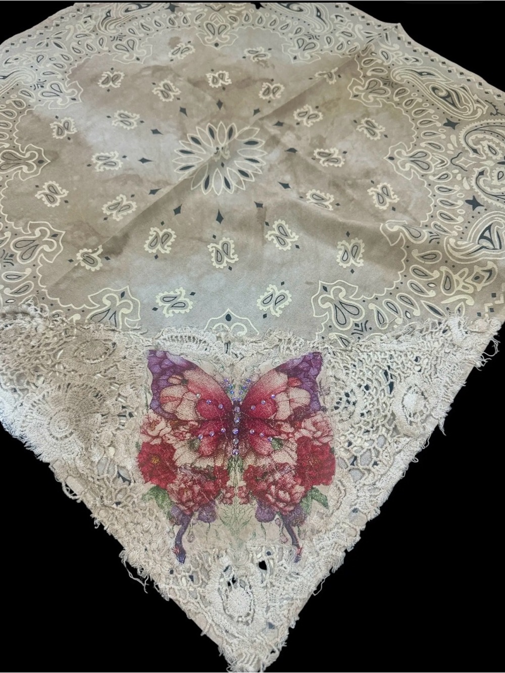 NWT Vintage Lace Hand Painted Butterfly Bandana Scarf Cream & Pink